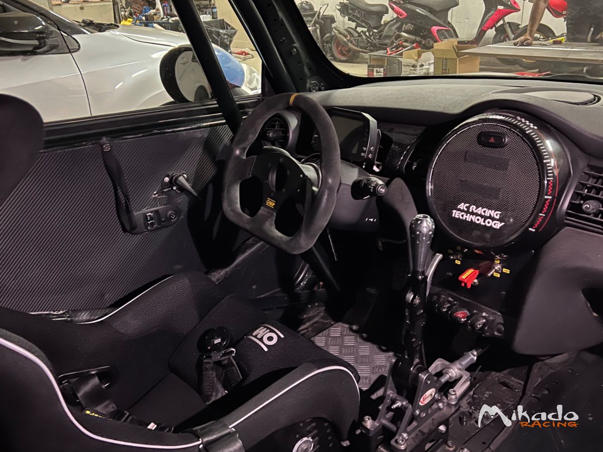 Mini Cooper JCW Challenge – photo 2 sur 2