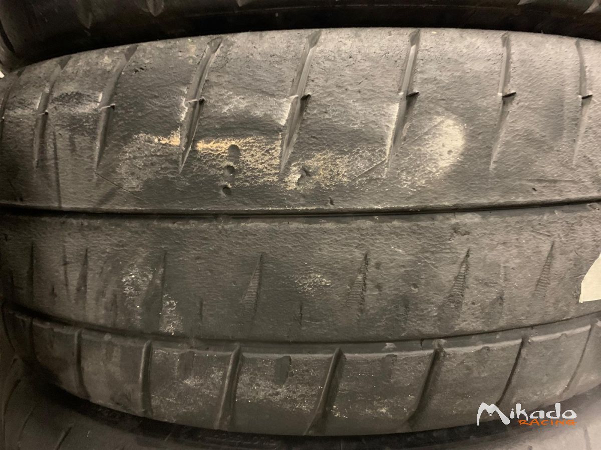 Pneus Michelin 20/65 18 Pouces H31 40kms d'ES – photo 3 sur 9