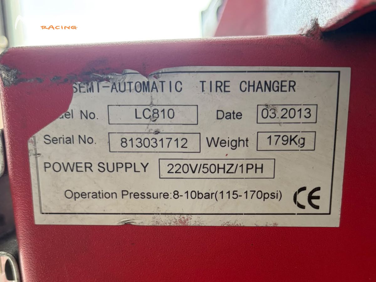 Machine à pneu 220V – photo 4 sur 4