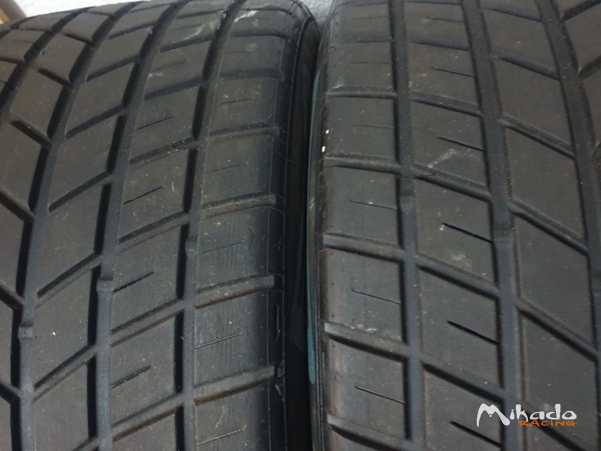 A vendre pirelli pluie 13 pouces – photo 3 sur 5