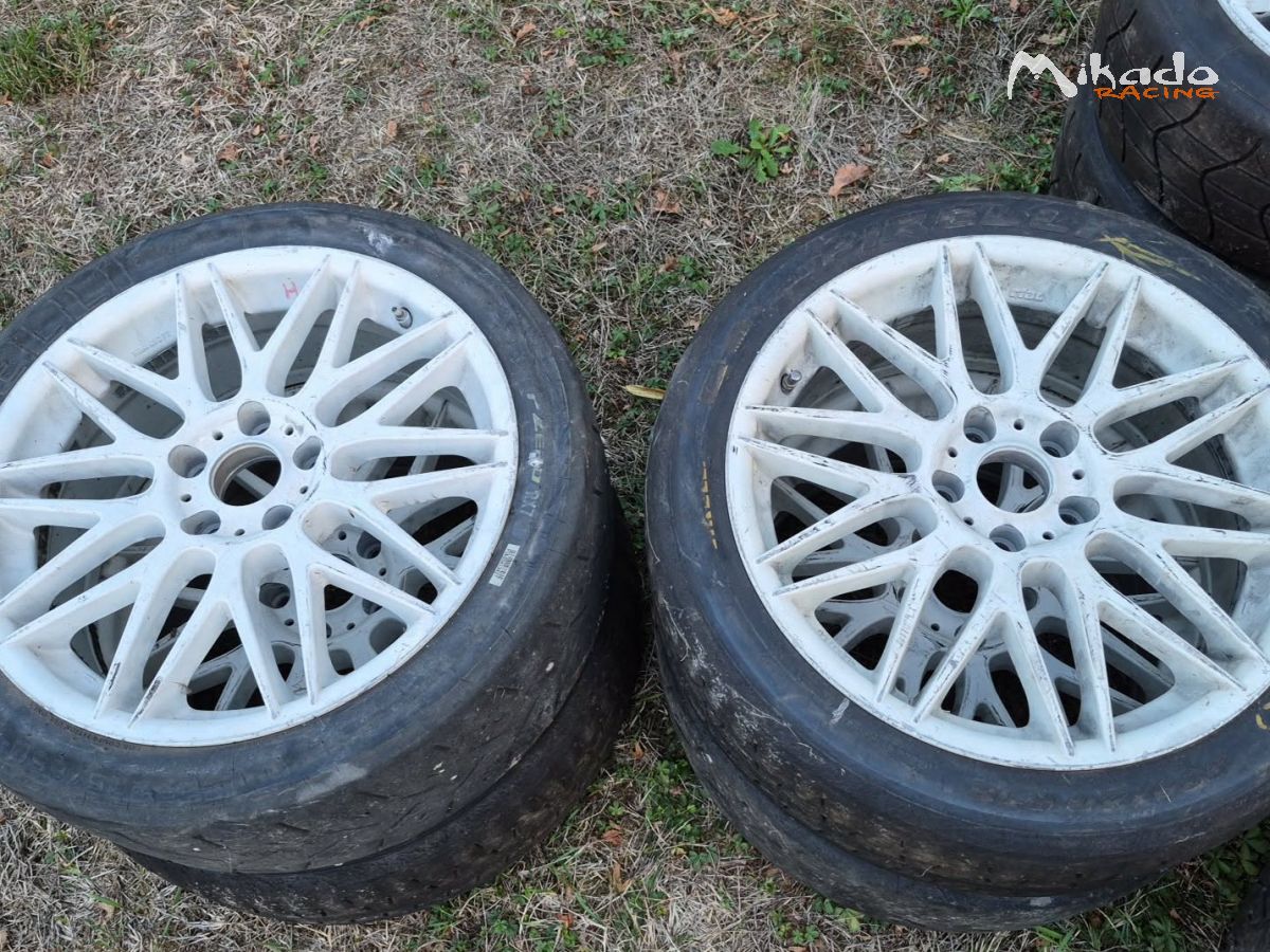 Jantes mithsu evo 7.8.9 montage possible – photo 3 sur 6