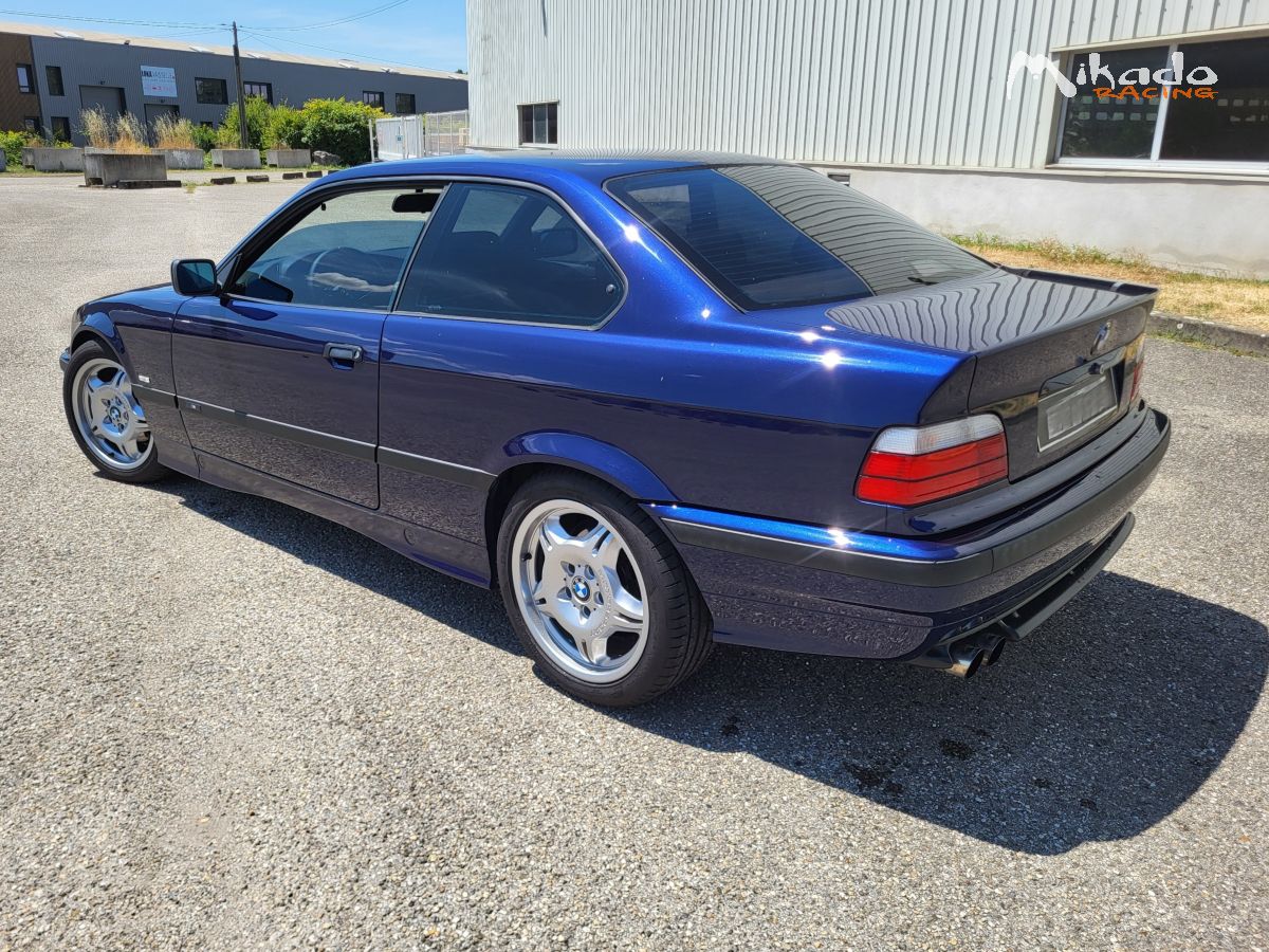 BMW 323i E36 – photo 2 sur 6