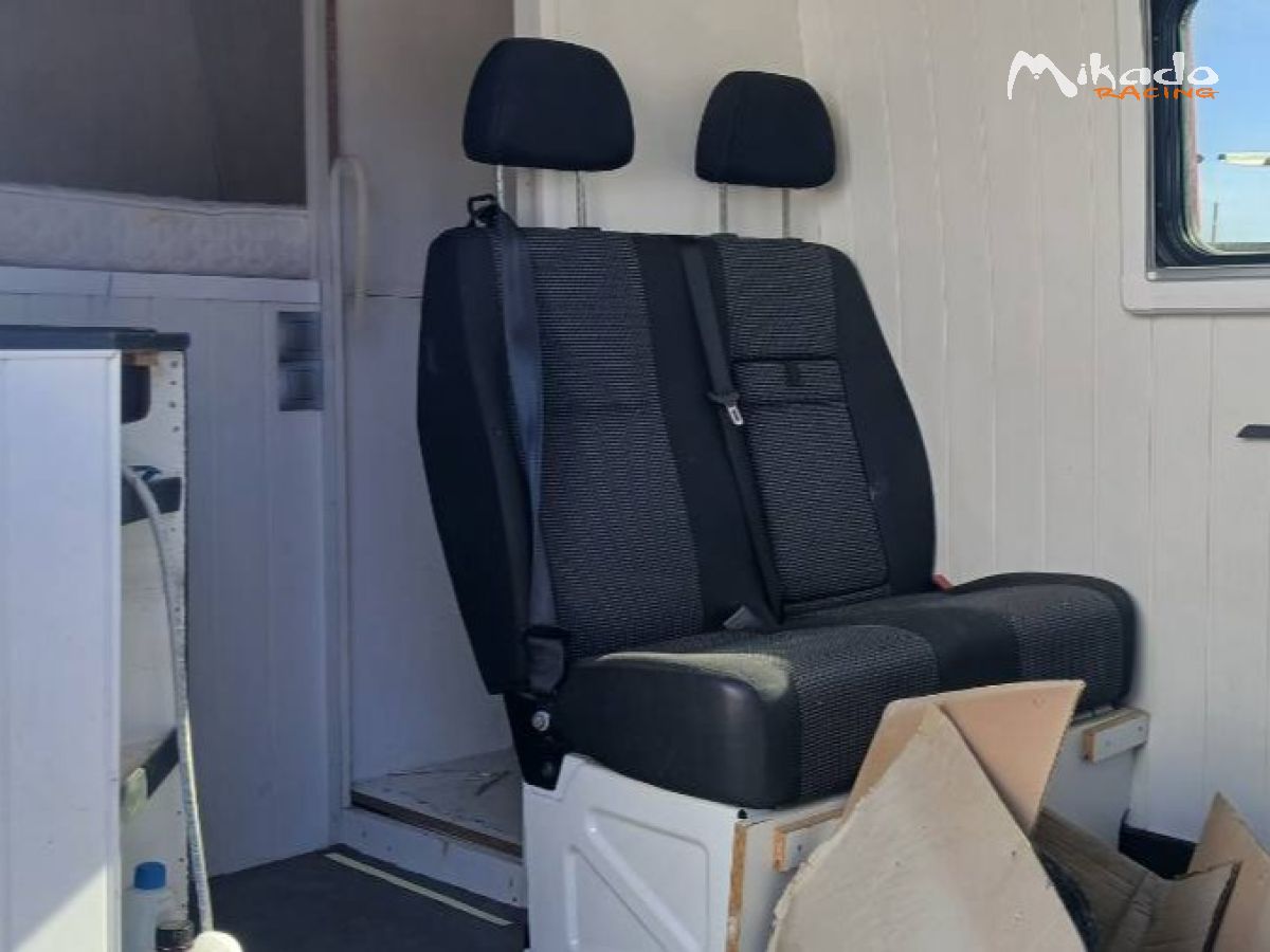 sprinter equipé – photo 6 sur 9