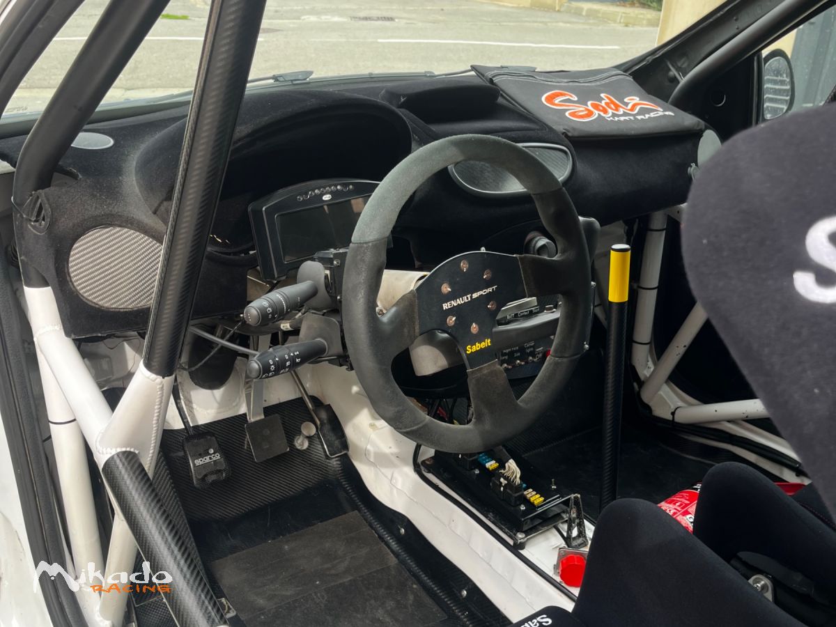 Renault Clio R3 acces – photo 5 sur 8