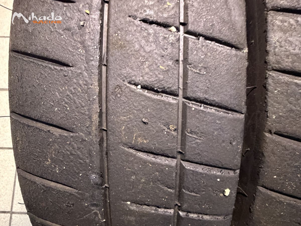 2 pneus Michelin 19/63/17 M20 15km – photo 3 sur 5