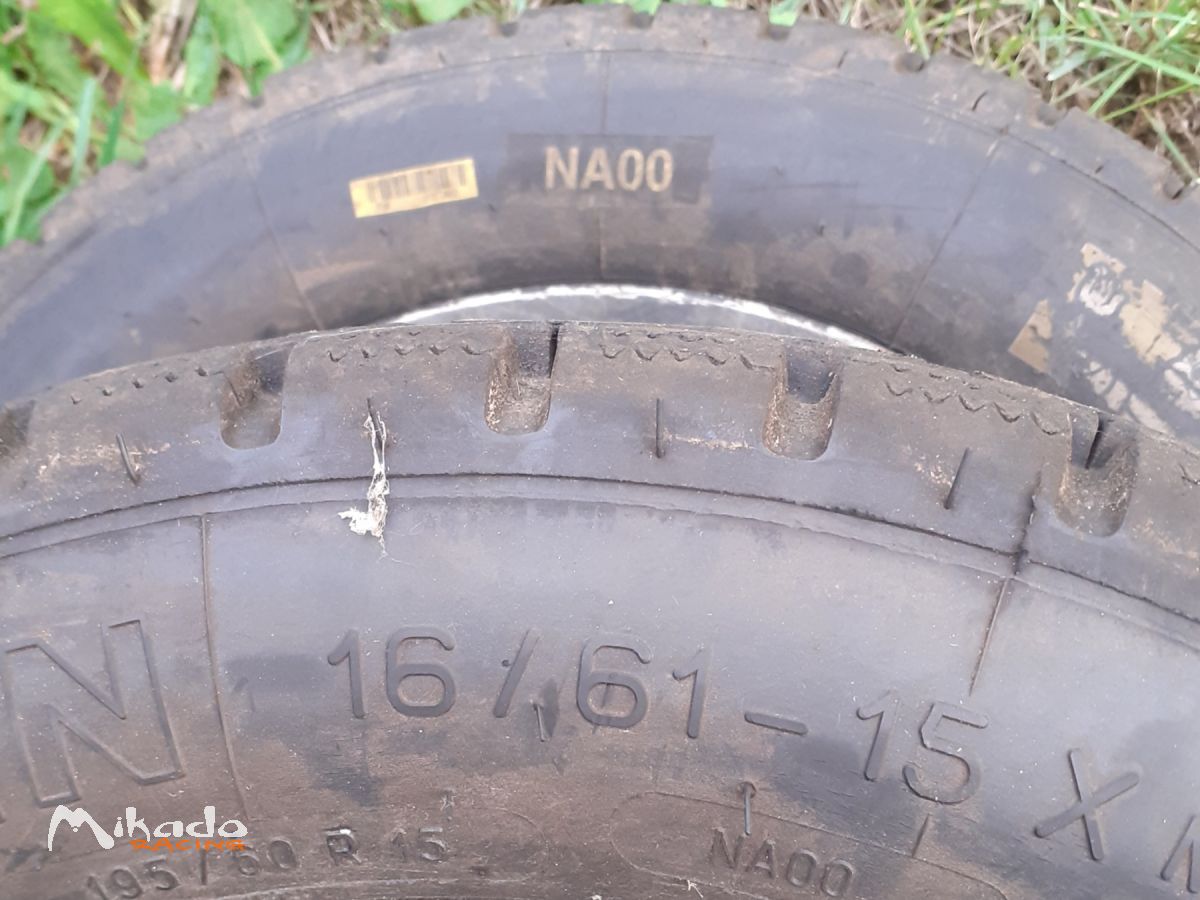 NA00 15 51 15 – photo 2 sur 2