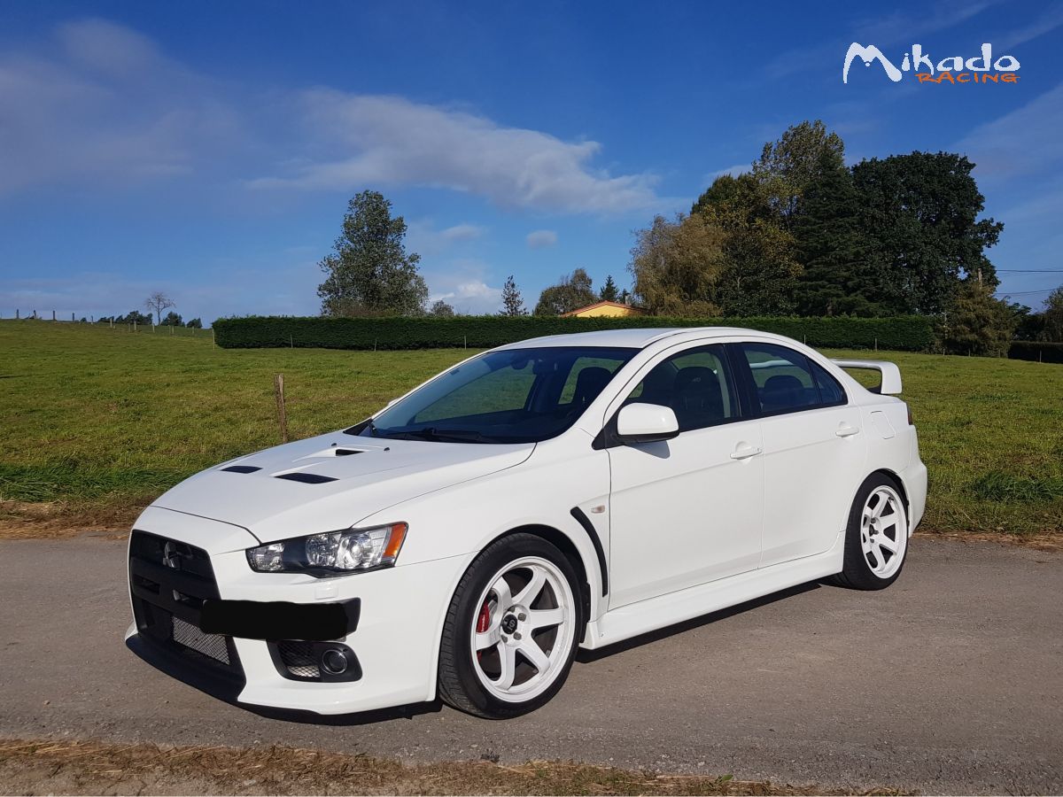 MITSUBISHI EVO X 2013 – photo 1 sur 8