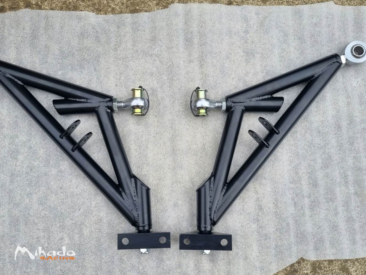 triangle 106 / Saxo – photo 1 sur 4