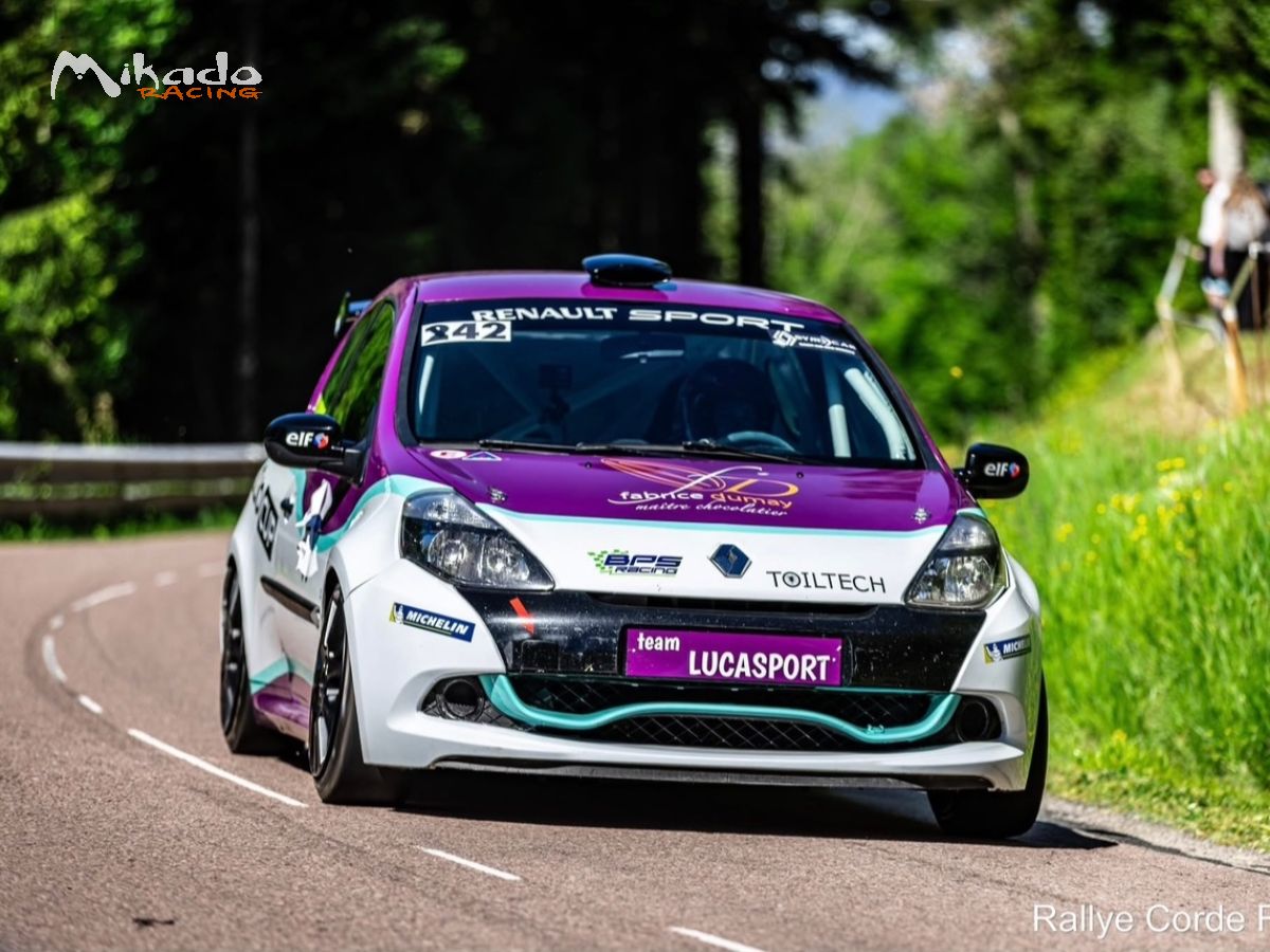 Renault Clio 3 Cup X85 – photo 5 sur 5