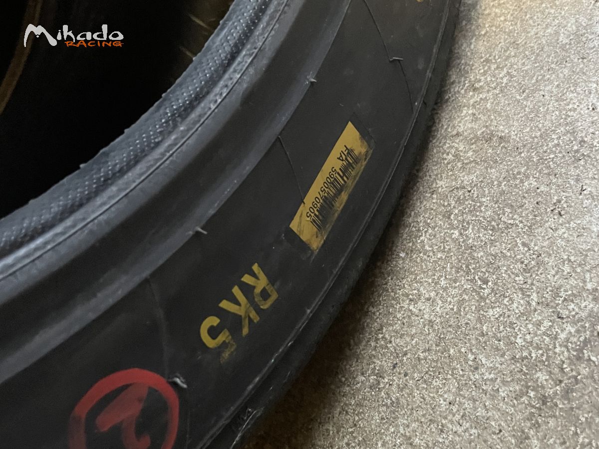 lot 4 pneus pirelli 16 pouces – photo 4 sur 5