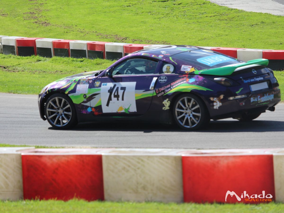 nissan 350z – photo 1 sur 3