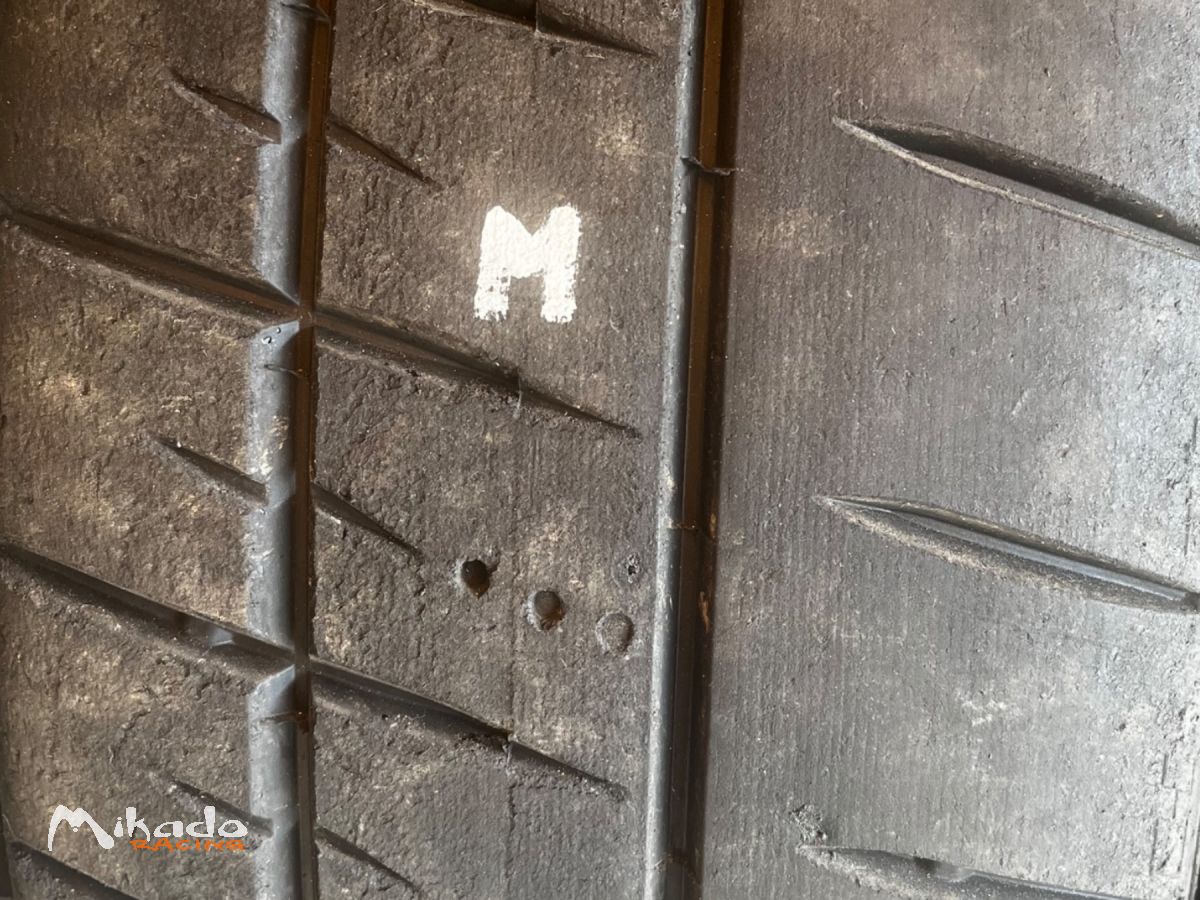 Pneus Michelin en 16. M20 – photo 3 sur 4