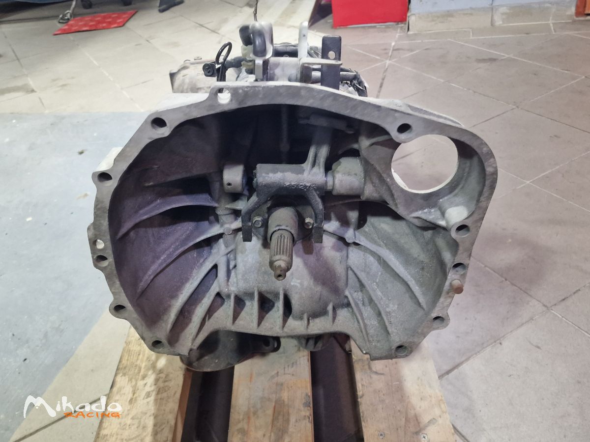 Subaru Impreza WRX STI MY 05 US boîte de vitesses et différentiel – photo 5 sur 8