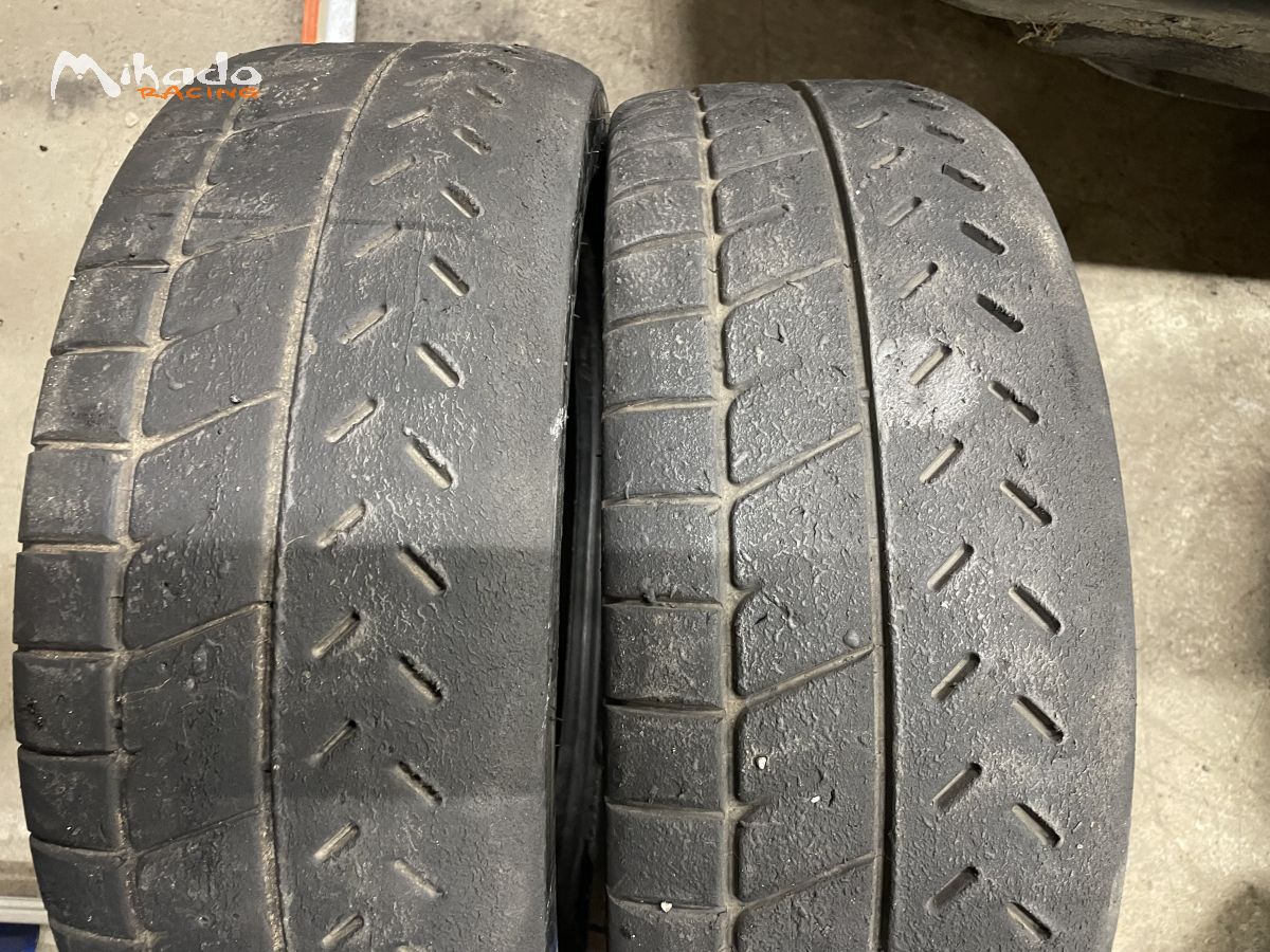 Lots de 8 pneus taille 17 Michelin pilote sport: on c x2 21neuf , x2 11 , x4 21 – photo 7 sur 10