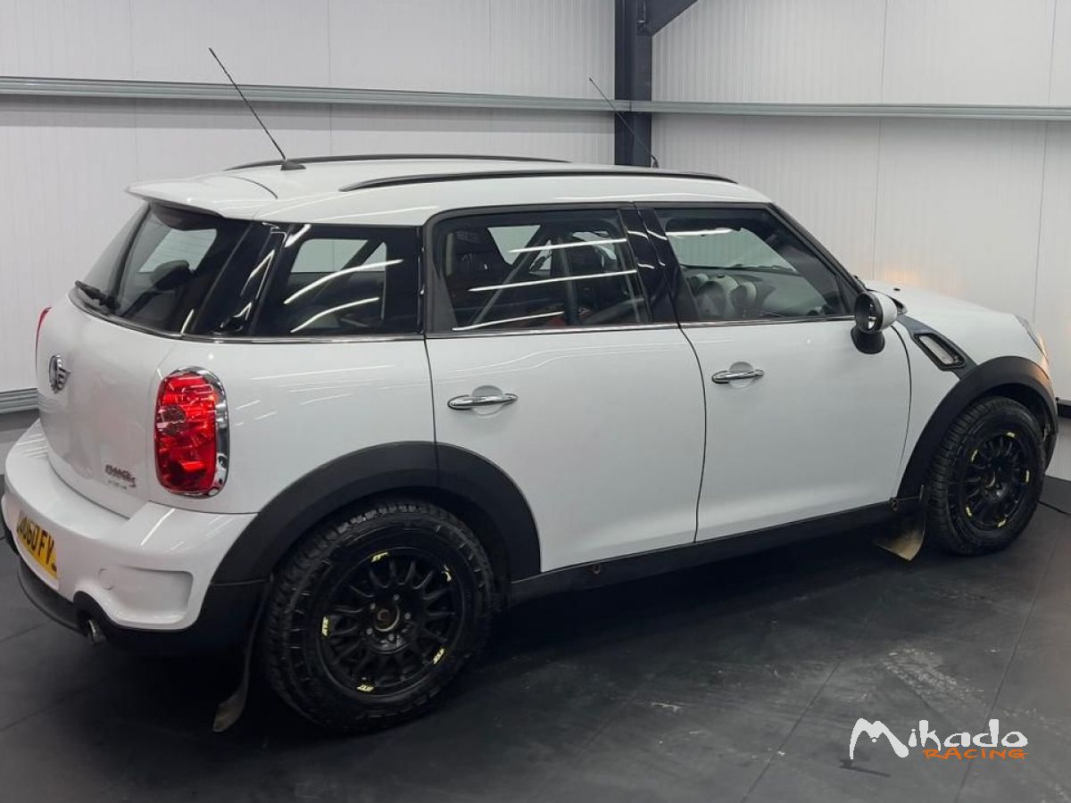 MINI COUNTRYMAN DE RECONNAISSANCE EX-USINE PRODRIVE – OU60 FVJ – photo 6 sur 10