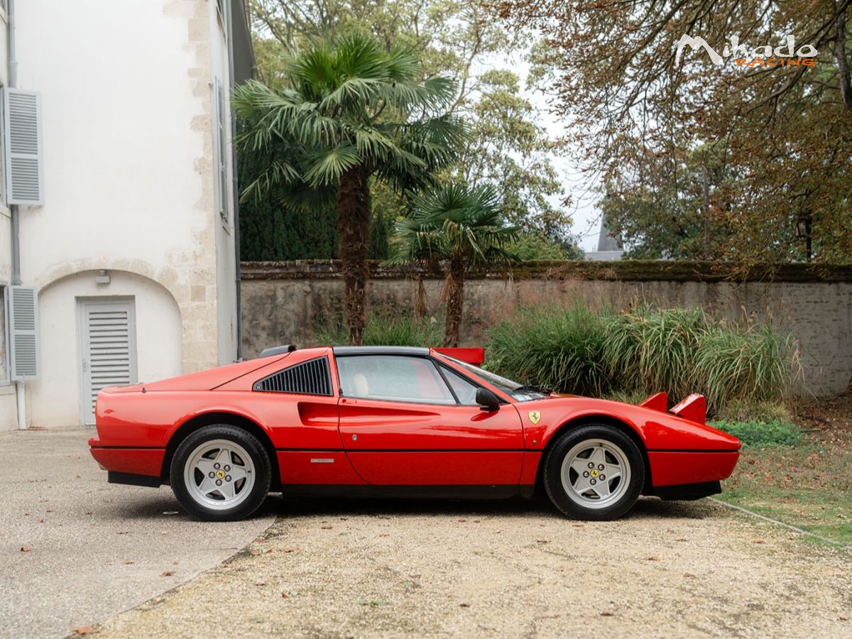 Ferrari 328 GTS – photo 2 sur 10
