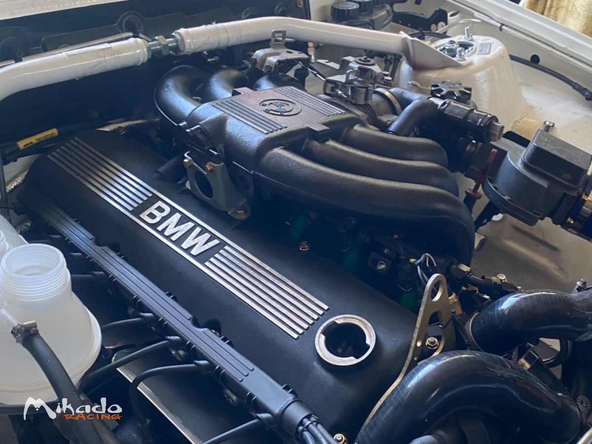 Moteur bmw e30 325i GroupeA – photo 5 sur 10