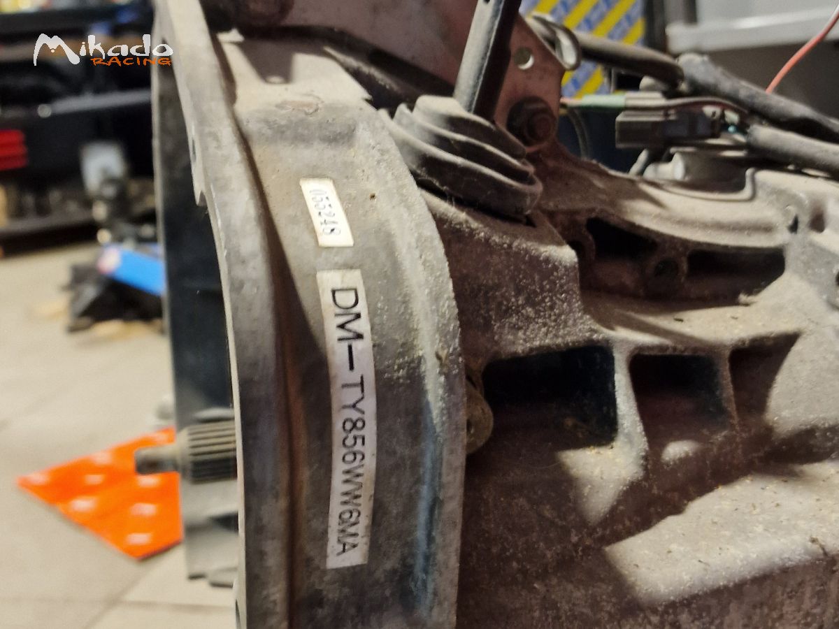 Subaru Impreza WRX STI MY 05 US boîte de vitesses et différentiel – photo 7 sur 8