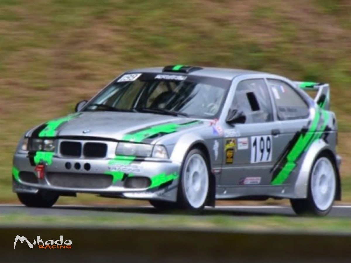BMW compact TOP f2000 – photo 1 sur 2