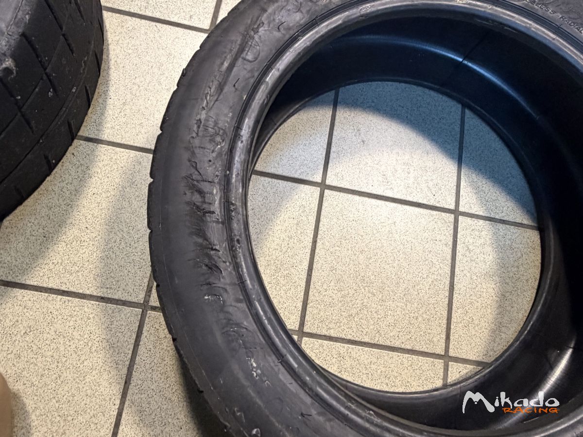 2 pneus Michelin 19/63/17 M20 15km – photo 4 sur 5