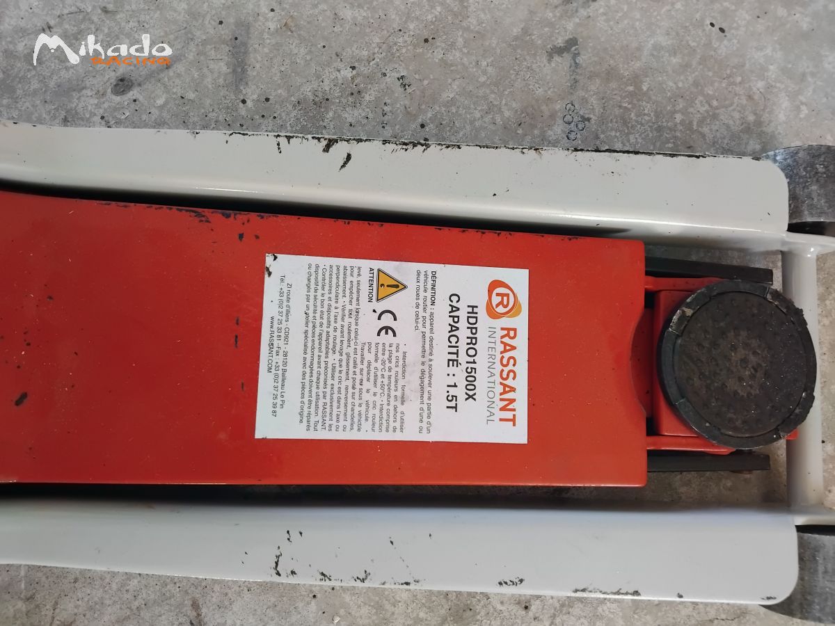 Cric hydraulique – photo 2 sur 3