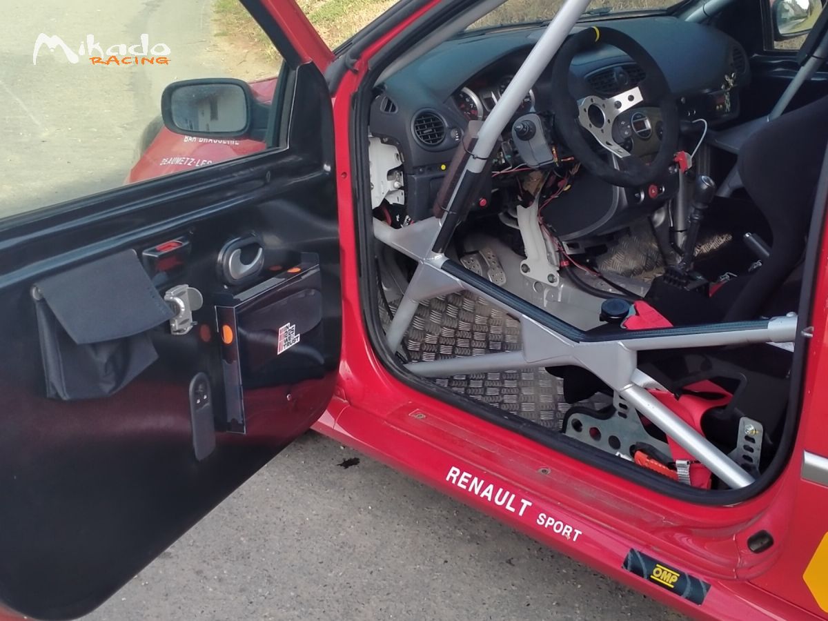 Clio 3 F214 – photo 2 sur 10