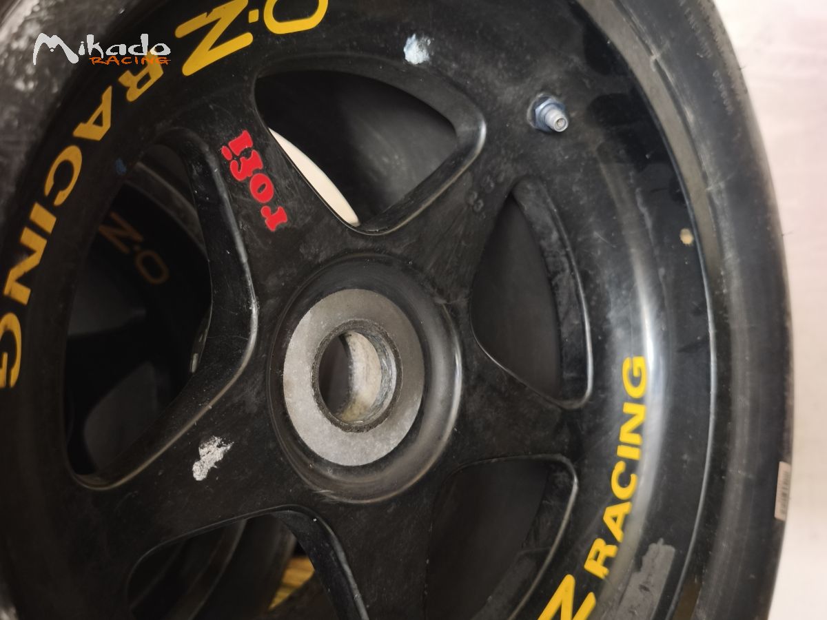 OZ racing rims 13 wirh new Avon tyres – photo 4 sur 5
