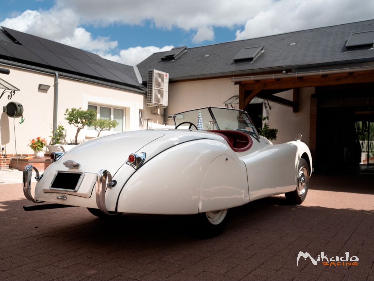 Jaguar XK 120 – photo 3 sur 10