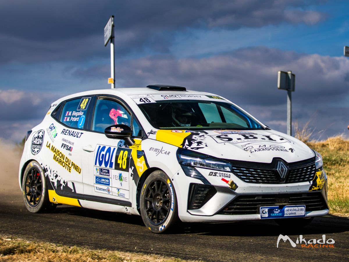 Clio Rc5 – photo 2 sur 3
