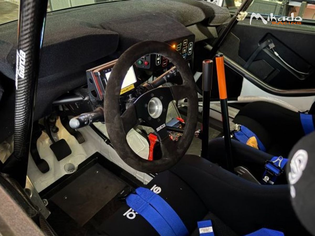 PEUGEOT 208 RALLY4 – photo 6 sur 9