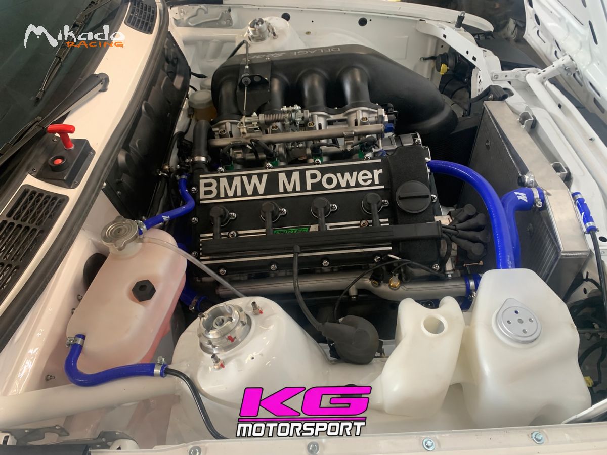 BMW E30 M3 FIA HISTORIQUE – MATS 067 – photo 5 sur 10