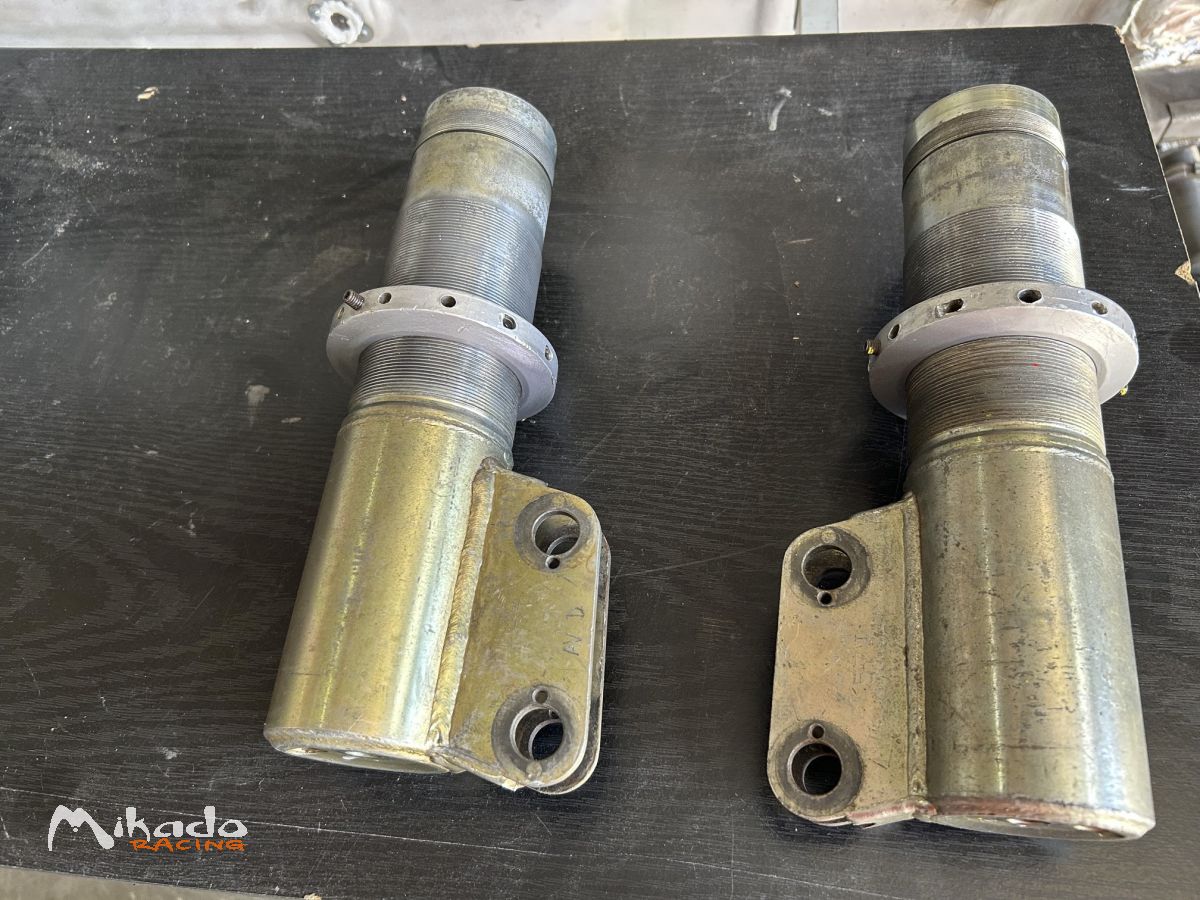 JAMBES DE FORCE MITSUBISHI EVO5/6 – photo 1 sur 2