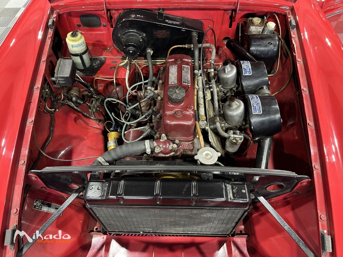 MG B - Roadster 240 VDH 1.8l – photo 10 sur 10
