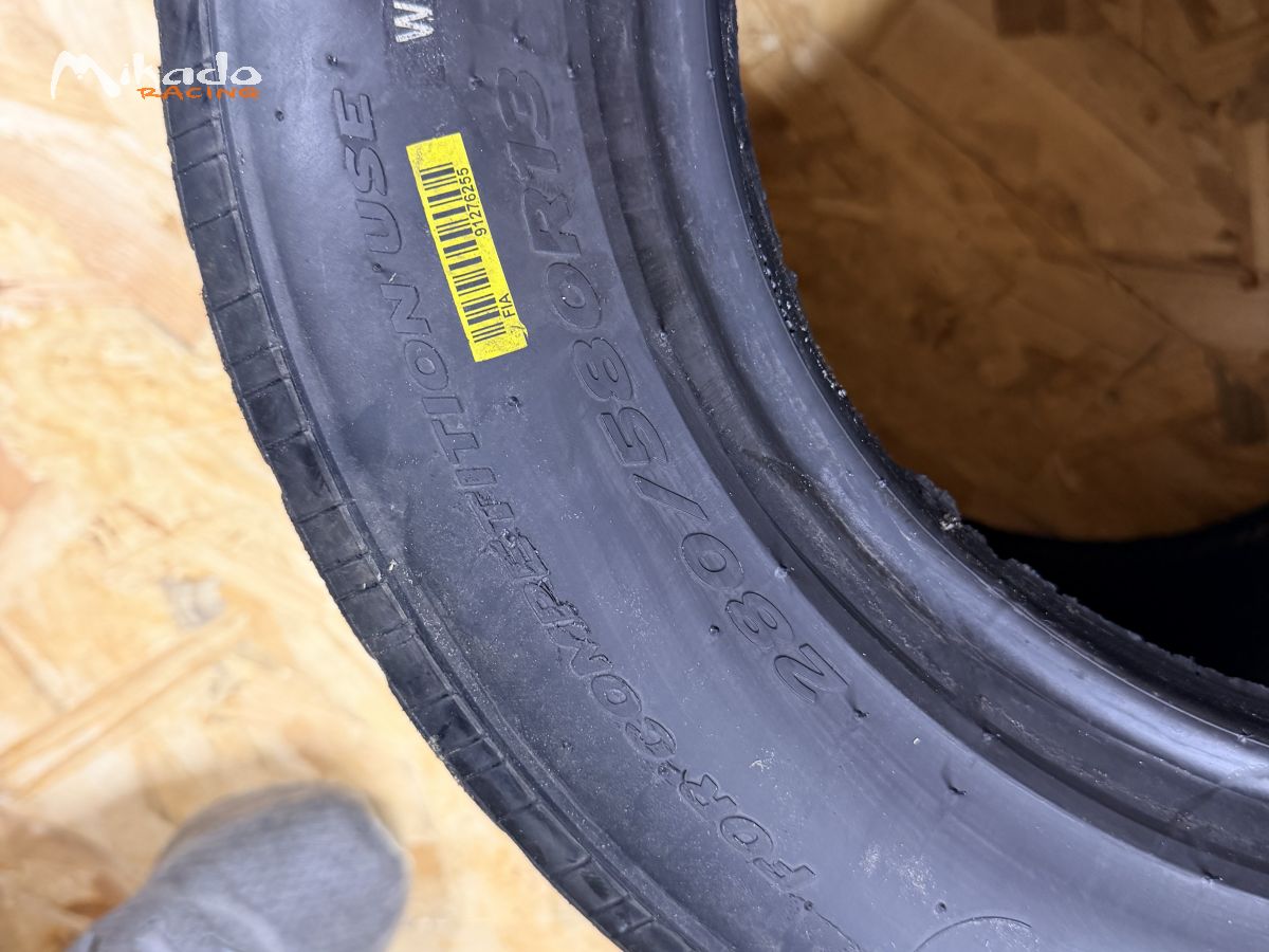 Pneus hankook slicks et pluies monoplace/proto – photo 4 sur 4