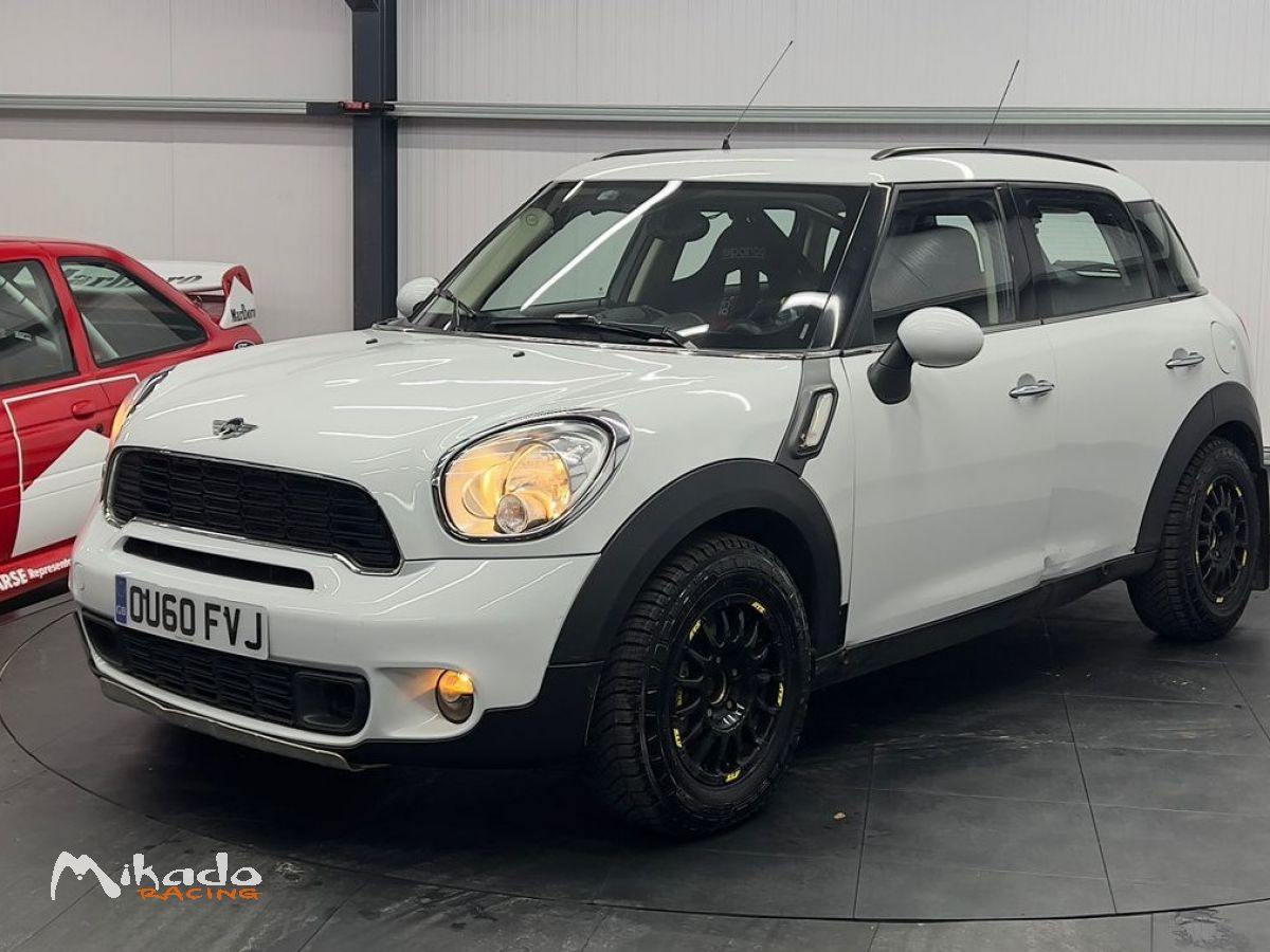 MINI COUNTRYMAN DE RECONNAISSANCE EX-USINE PRODRIVE – OU60 FVJ – photo 7 sur 10