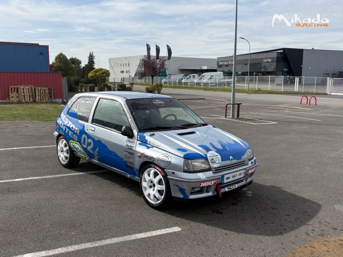 Clio groupe a – photo 1 sur 4