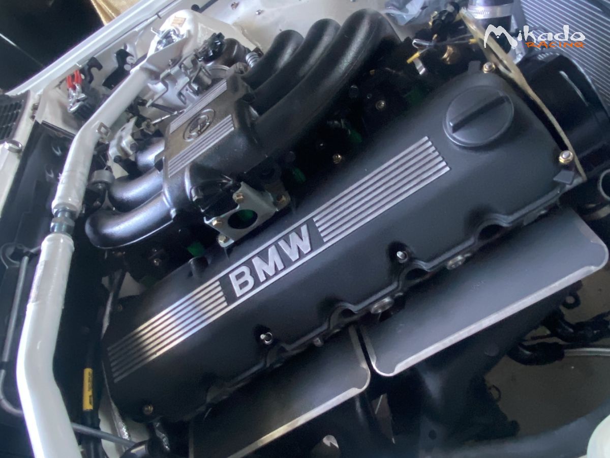 Moteur bmw e30 325i GroupeA – photo 1 sur 10
