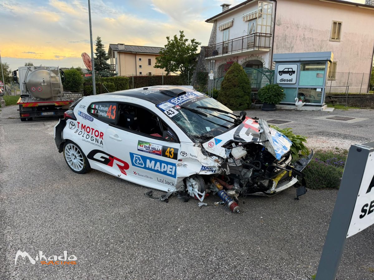 TOYOTA GR YARIS RALLY CUP R1T NAZ. 4X4 – photo 1 sur 2