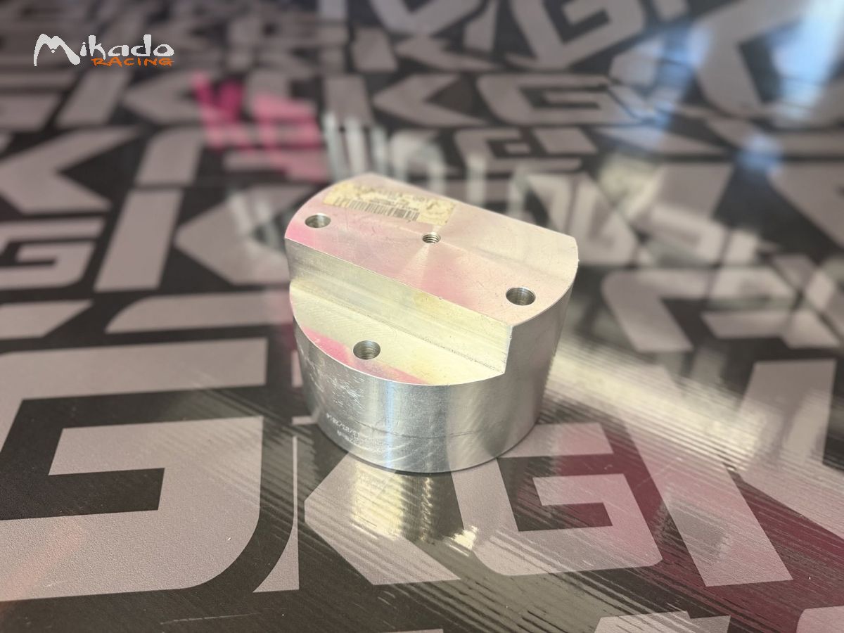 OUTILLAGE DE PIVOT / PORTE-MOYEU AVANT CITROËN RACING – photo 2 sur 6