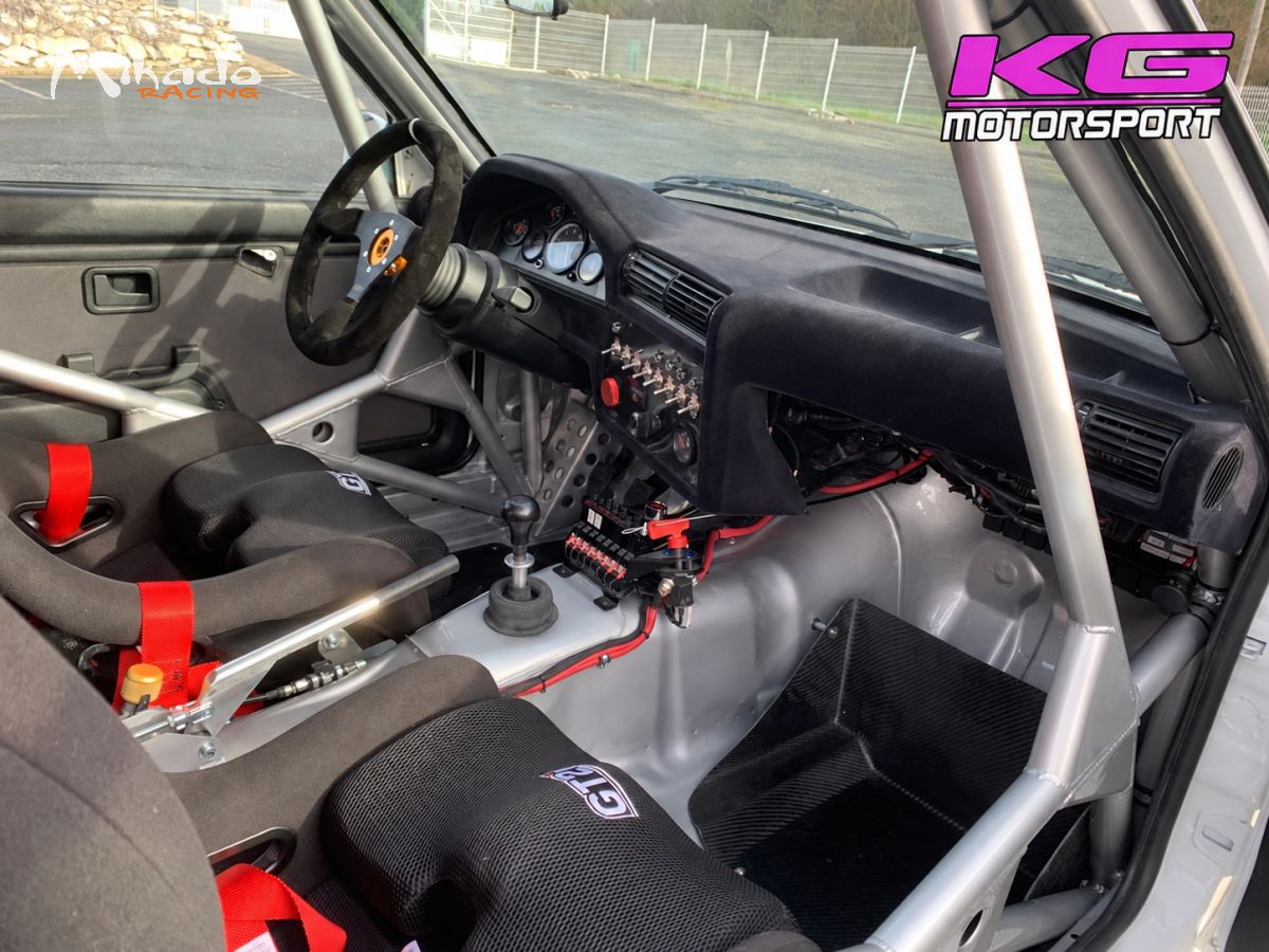 BMW E30 M3 FIA HISTORIQUE – MATS 067 – photo 3 sur 10