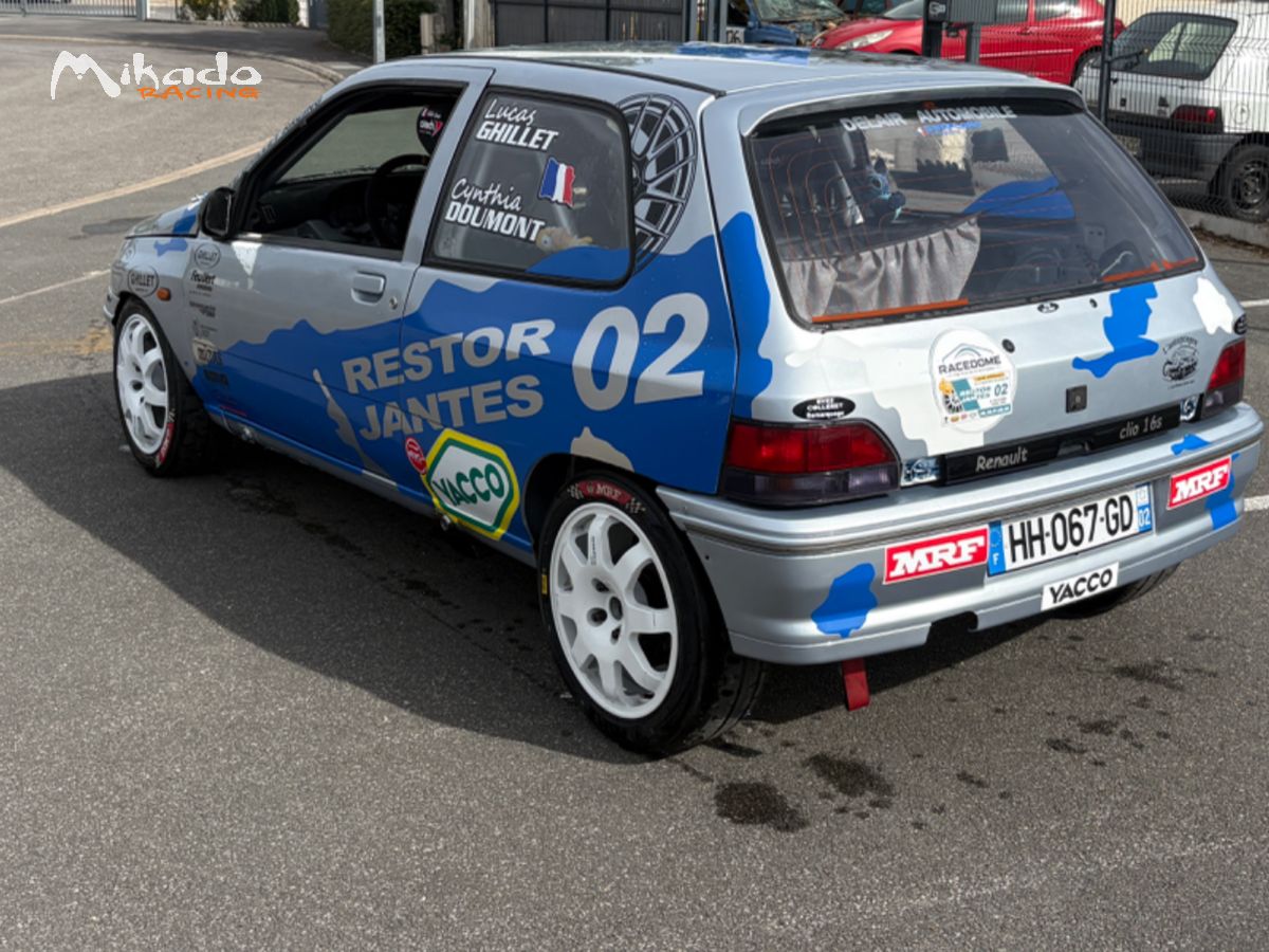Clio groupe a – photo 2 sur 4