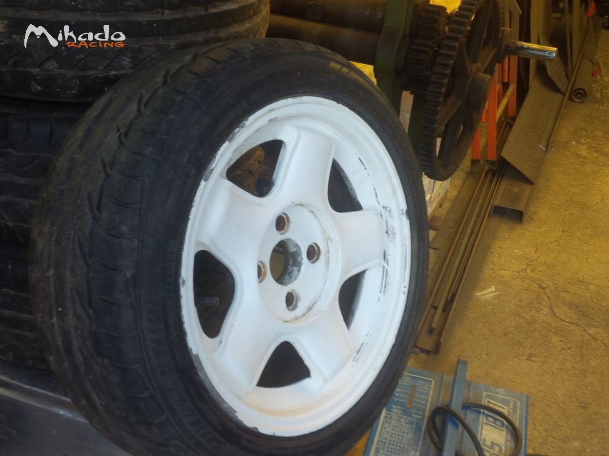 JANTES REVOLUTION five spokes FORD 8'x16' ET35 BLANCHE – photo 4 sur 5