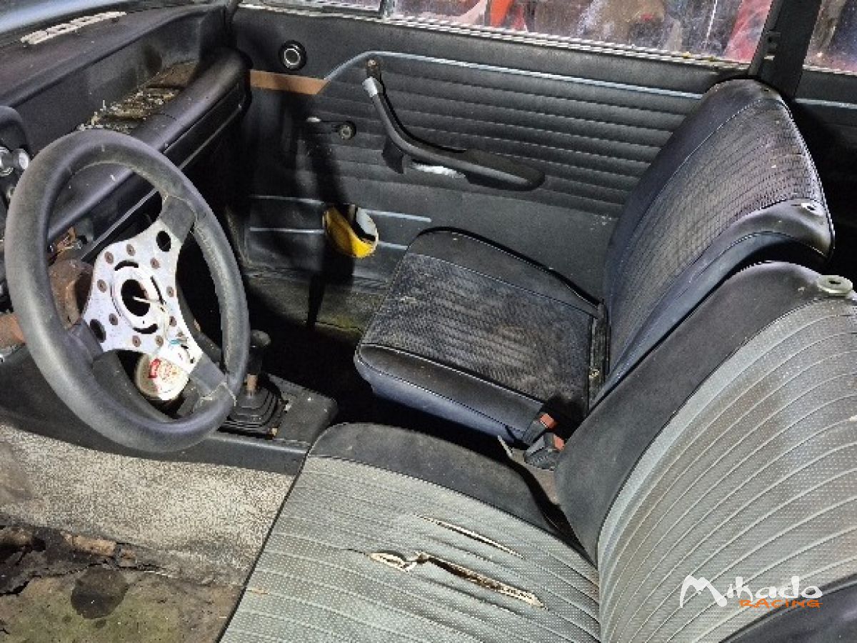 Bmw 2002 e10 – photo 3 sur 3