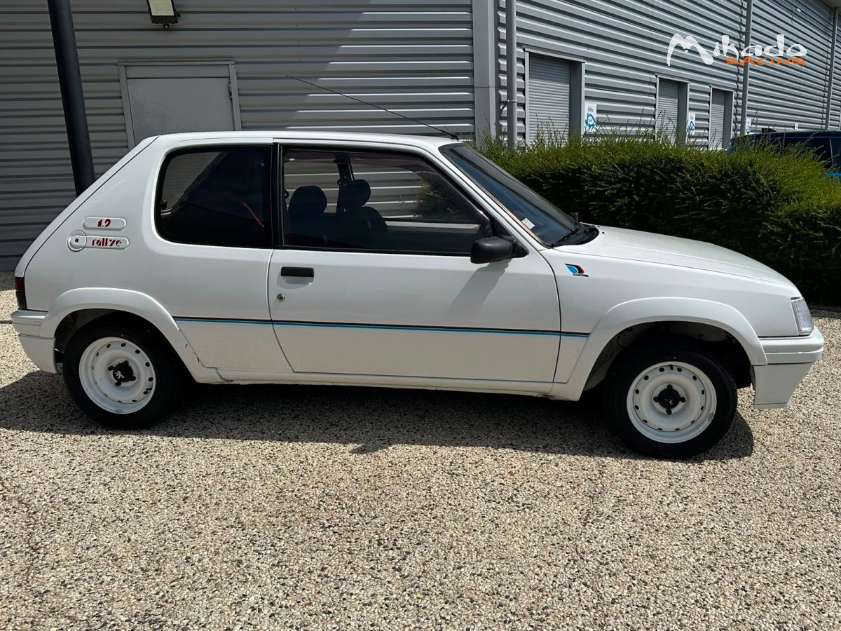 La LICORNE, une 205 RALLYE 1.9 Neuve – photo 2 sur 10