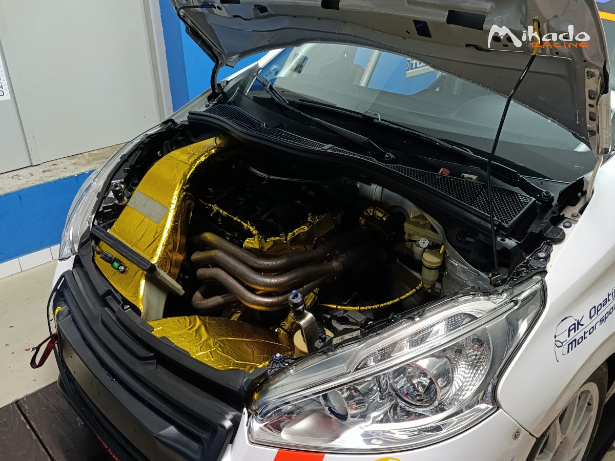 Peugeot 208 R2 – photo 9 sur 9