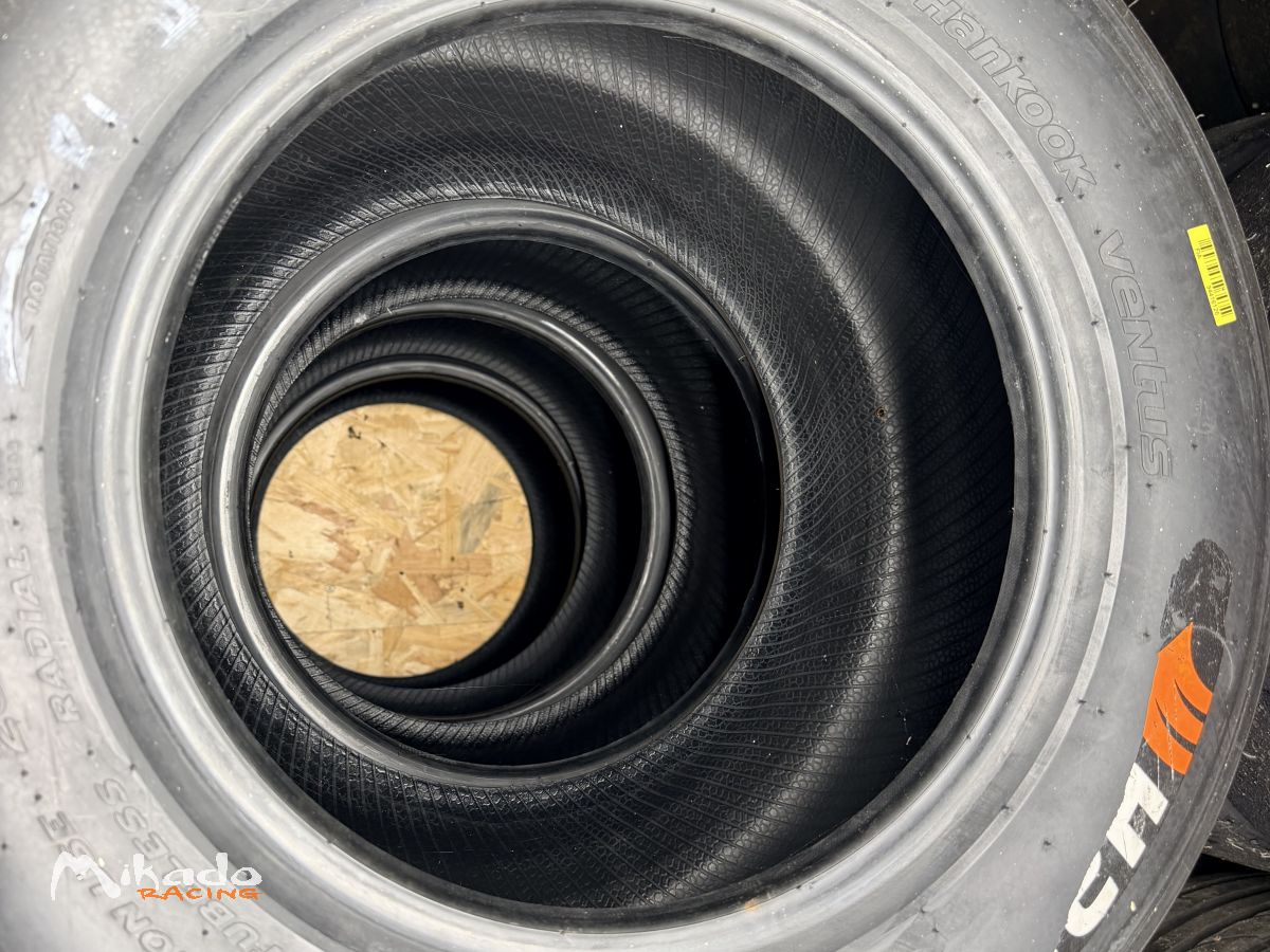 Pneus hankook slicks et pluies monoplace/proto – photo 2 sur 4