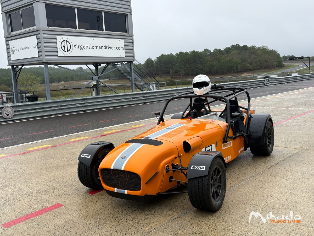 CATERHAM CSR – photo 9 sur 9