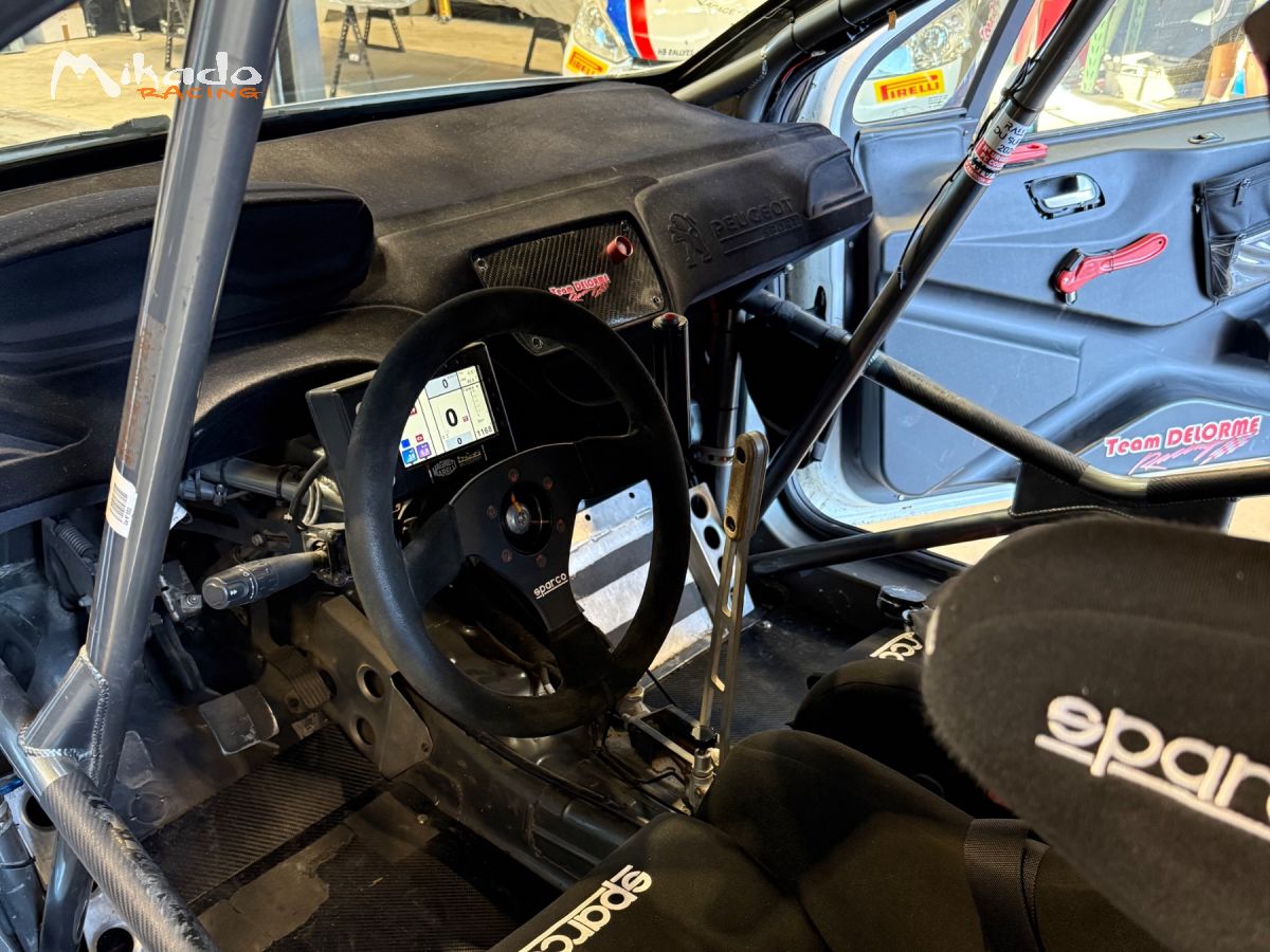 Peugeot 208 R2 EVO – photo 6 sur 7