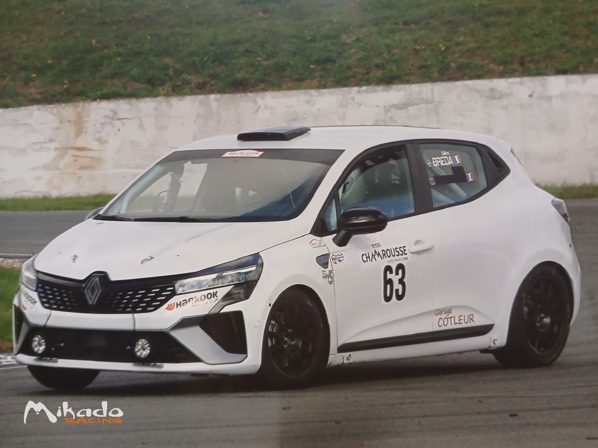 CLIO RALLY 5