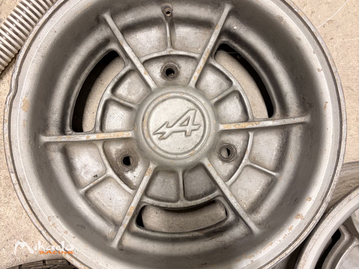 Jentes Alpine A110 ou R8 – photo 3 sur 5
